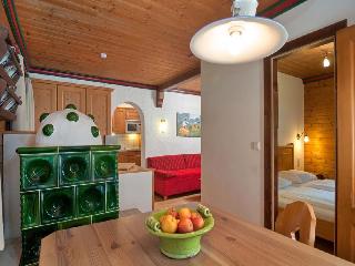 4=5 AKCIÓ Dorfhotel SCHÖNLEITN - GERLITZEN - TARVISIO sípályákon 17.9 éves korig a napijegy CSAK 10 Euro/ fő
https://sielok.hu/siterep/tarvisio/

AKCIÓ! -5% KEDVEZMÉNY a táblázatos árakból!
!!! fűtött kültéri medence - a beltéri medence mellett!

4=5, azaz 1 éj INGYENES AKCIÓ!
2024. december 20. - 2025. március 16. között (kivéve 12.26.-01.04.)

6=7, azaz 1 éj INGYENES AKCIÓ!
2024. december 20-27. között és
2025. január 06. - március 16. között

4 csillagos szálláshely, hangulatos faházakban.
Gerlitzen 15 km
